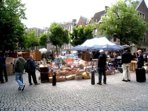 zwarte markt antwerpen|The Best Street Markets in Antwerp